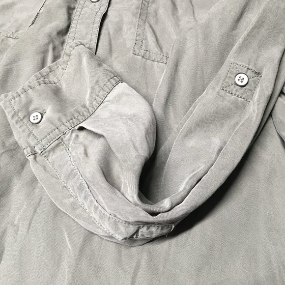 Andrea Jovine 1/2 Button Up w/Roll-up Sleeves Women's Size L - Picture 5 of 7